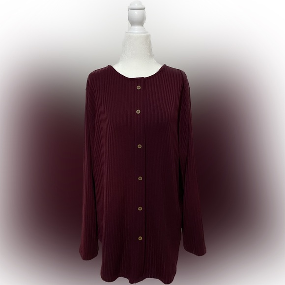 Tops - XX-Large Red Long-Sleeve Button Down Ribbed Blouse